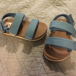 Toddler 3/4 Reef blue sandals adjustable straps